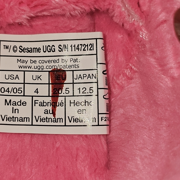 UGG Pink Moccasins Cozy Comfort - Picture 8 of 11